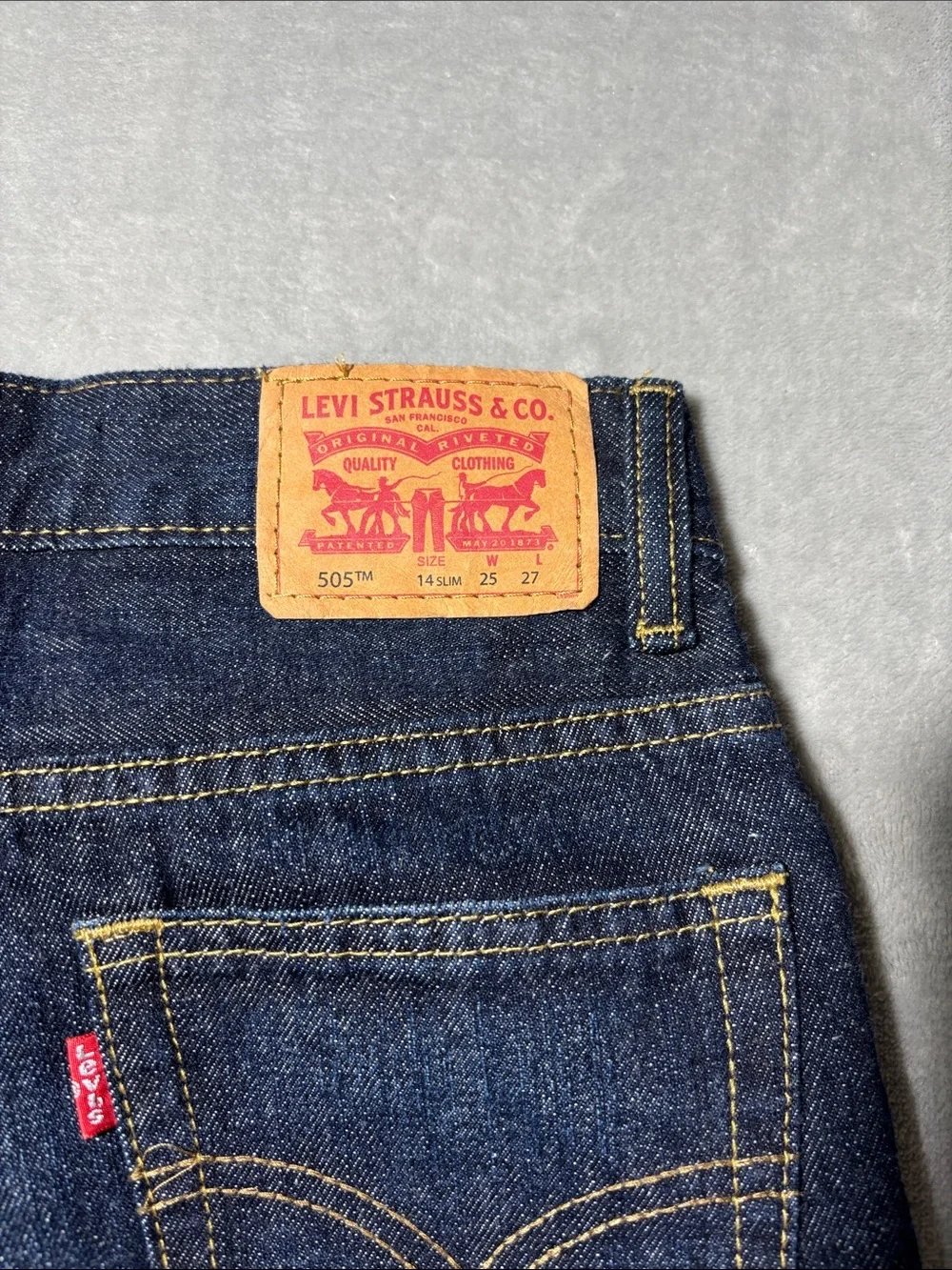 Levi's Men's Slim Straight Jeans in Deep Indigo